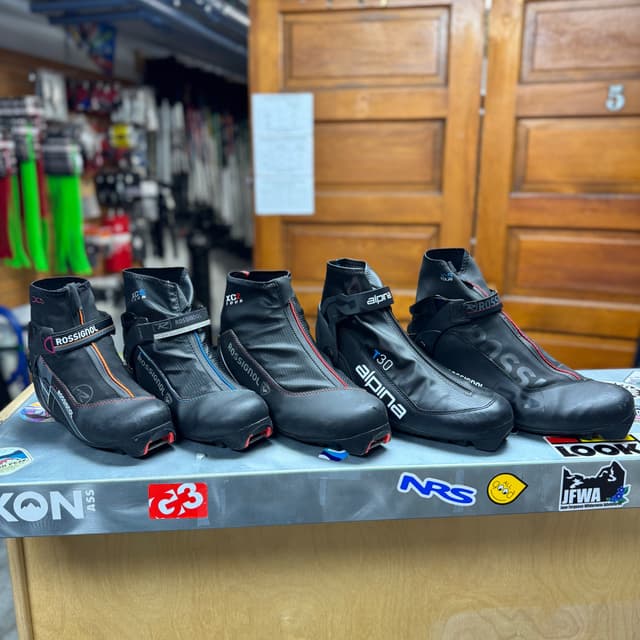 Cross Country Classic Touring Boot